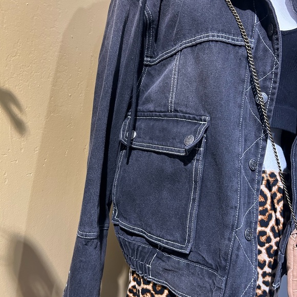 Free People Ariel Fleece Collar
Denim Trucker Jacket Washed xtra small - Picture 3 of 5